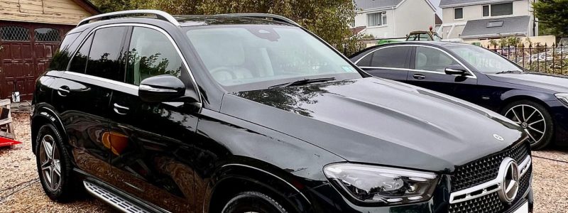 Car valeting service in Wicklow – exterior wash and wax by Squeeky Clean